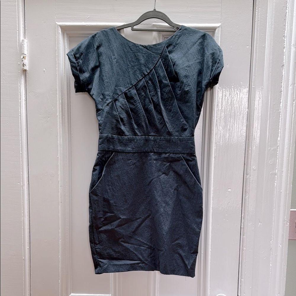 Elegant navy backless mini dress